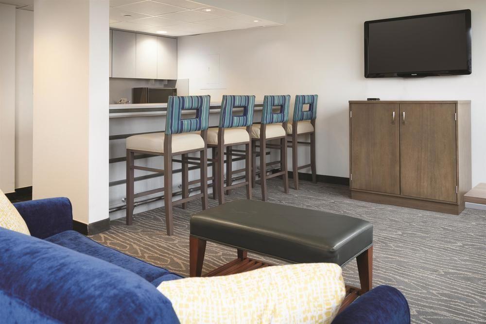La Quinta By Wyndham Secaucus Meadowlands Hotel Екстериор снимка