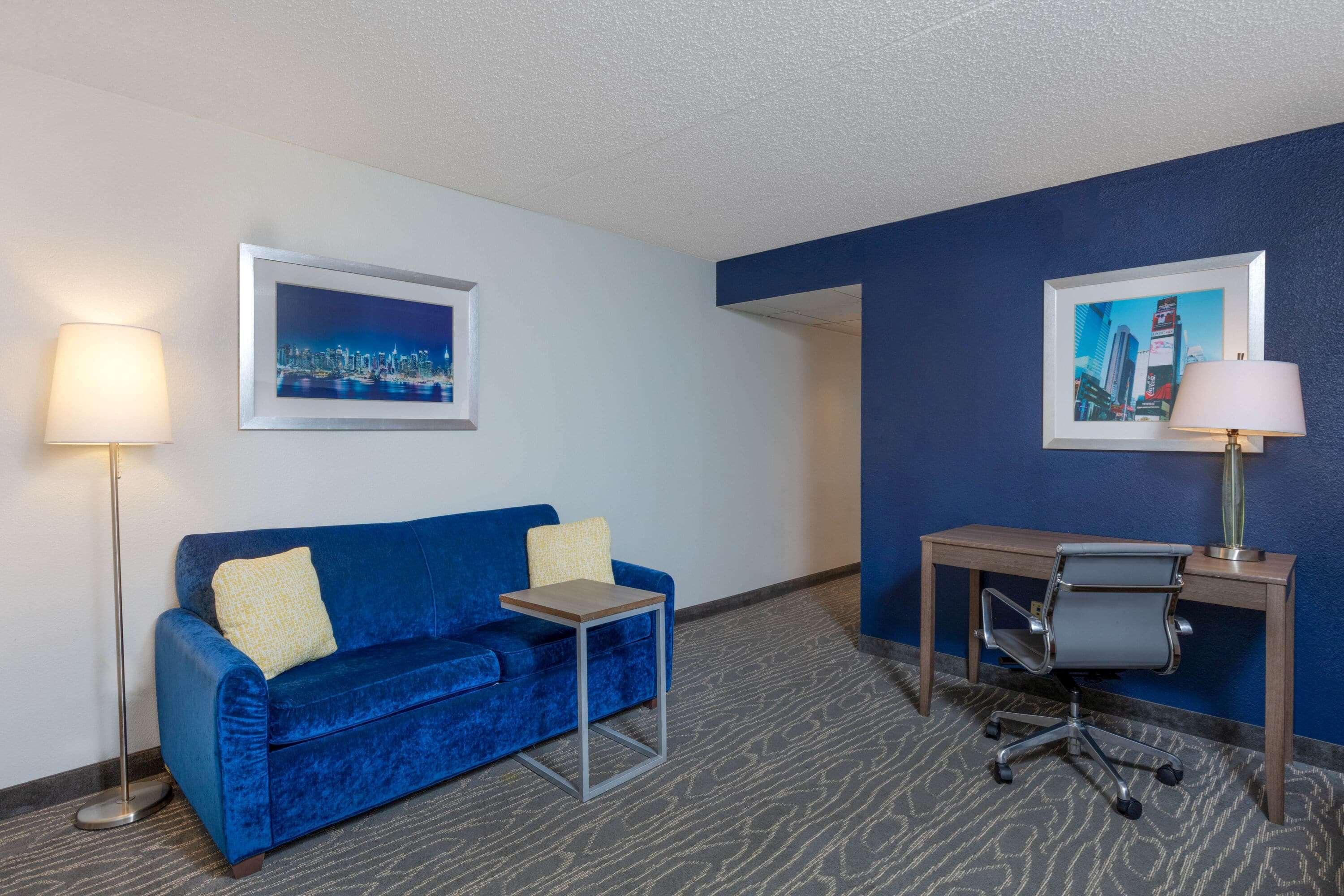 La Quinta By Wyndham Secaucus Meadowlands Hotel Екстериор снимка