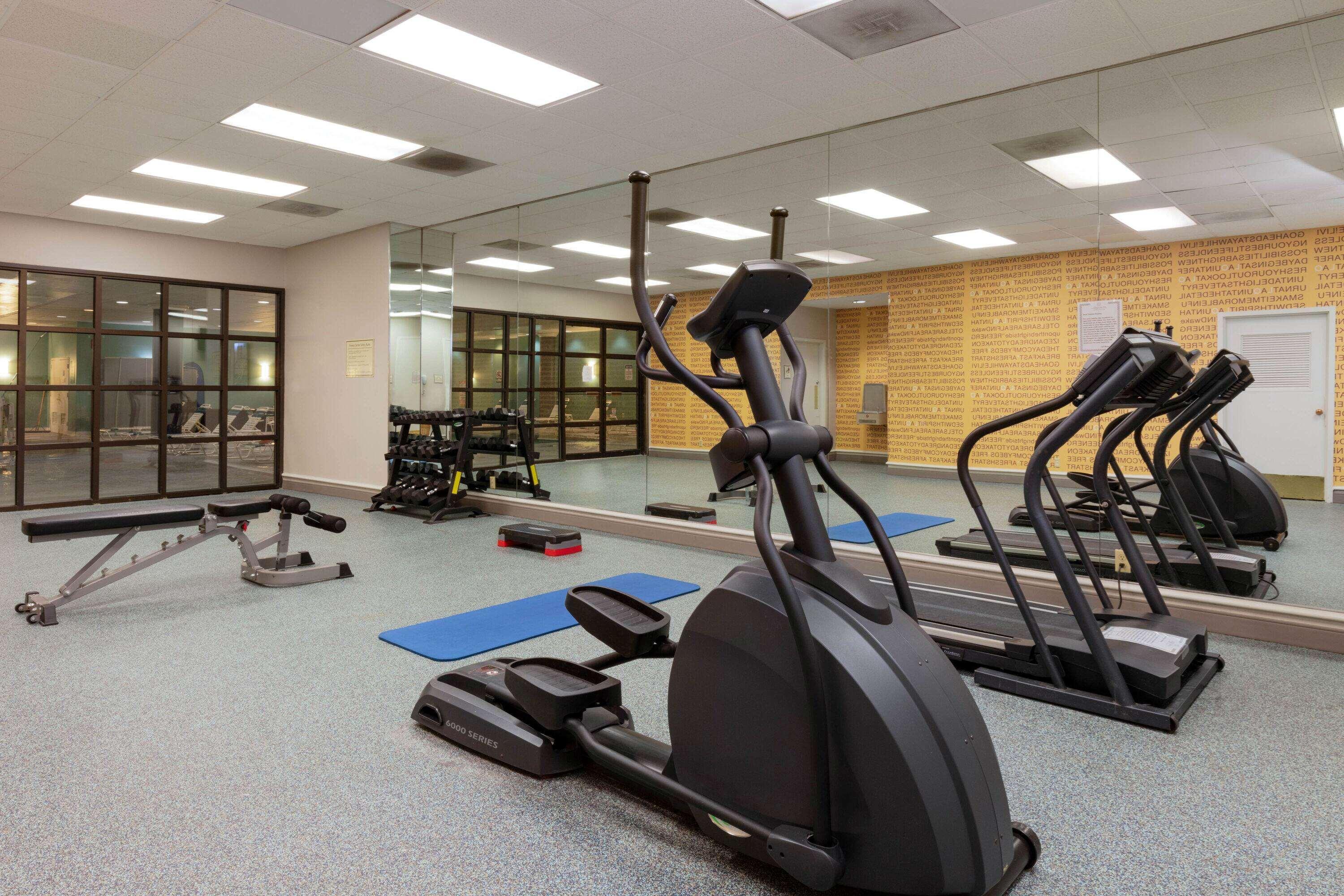 La Quinta By Wyndham Secaucus Meadowlands Hotel Екстериор снимка