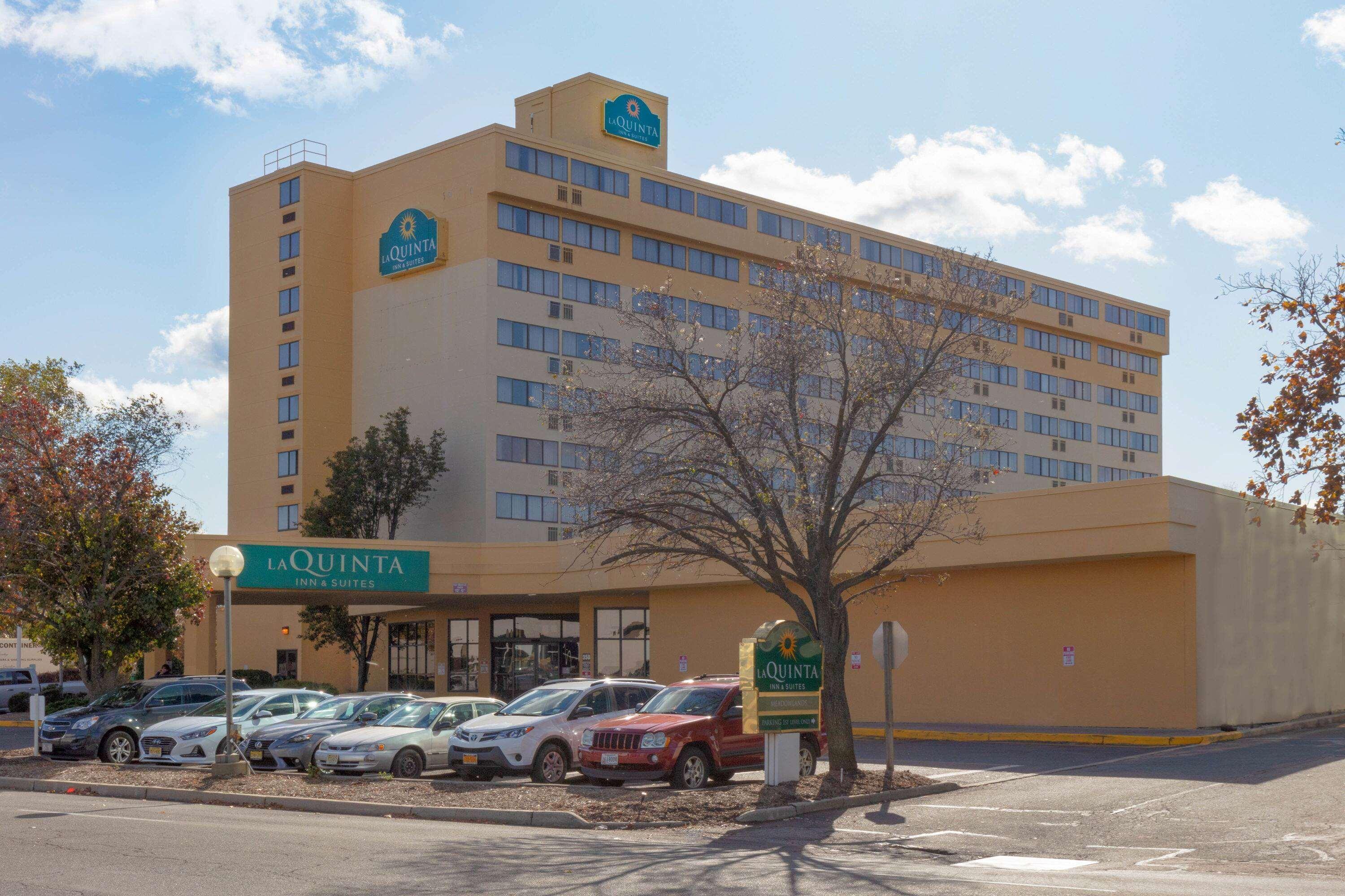 La Quinta By Wyndham Secaucus Meadowlands Hotel Екстериор снимка