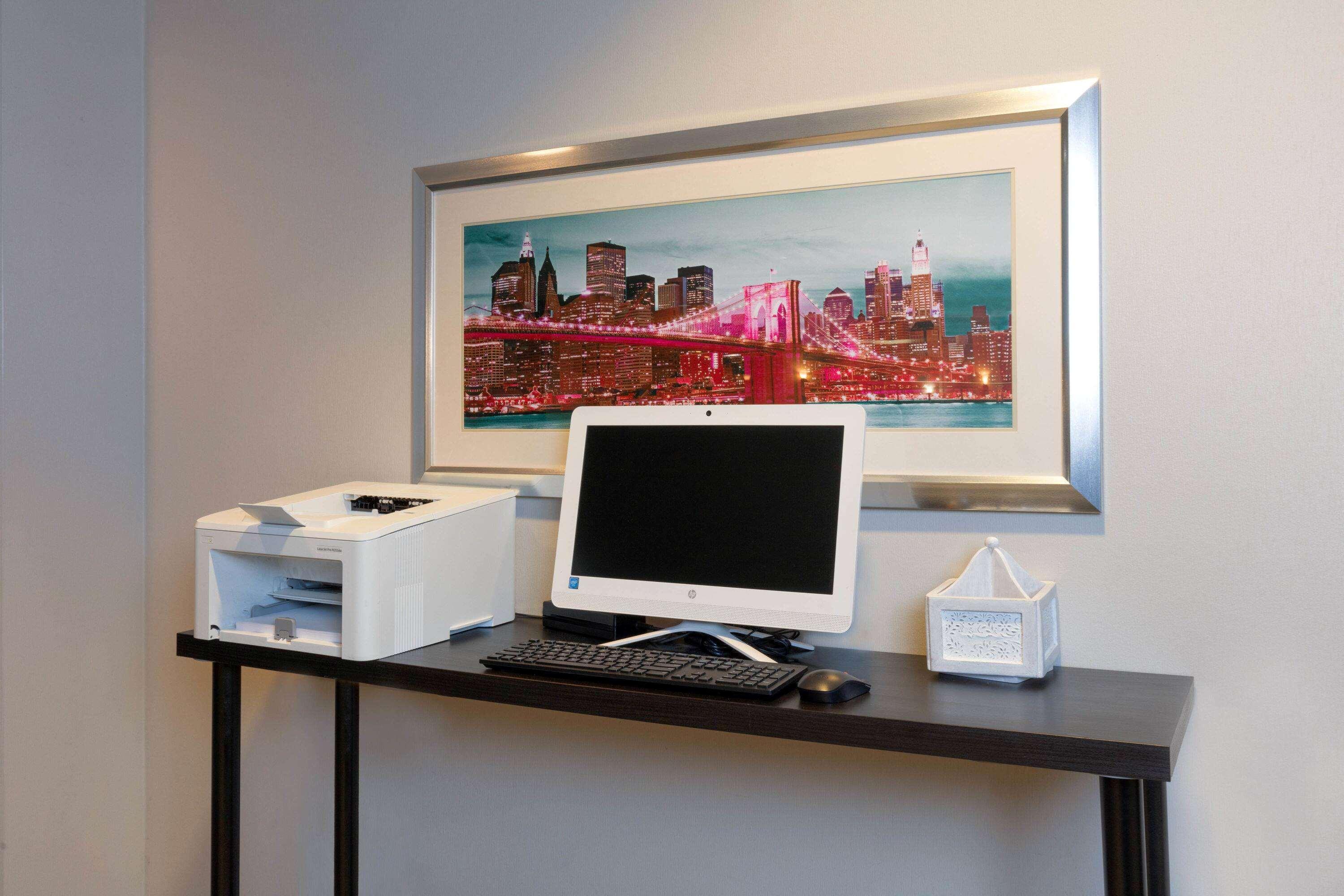 La Quinta By Wyndham Secaucus Meadowlands Hotel Екстериор снимка