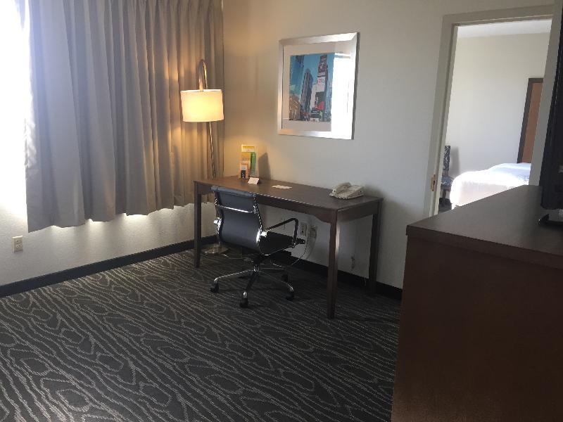 La Quinta By Wyndham Secaucus Meadowlands Hotel Екстериор снимка