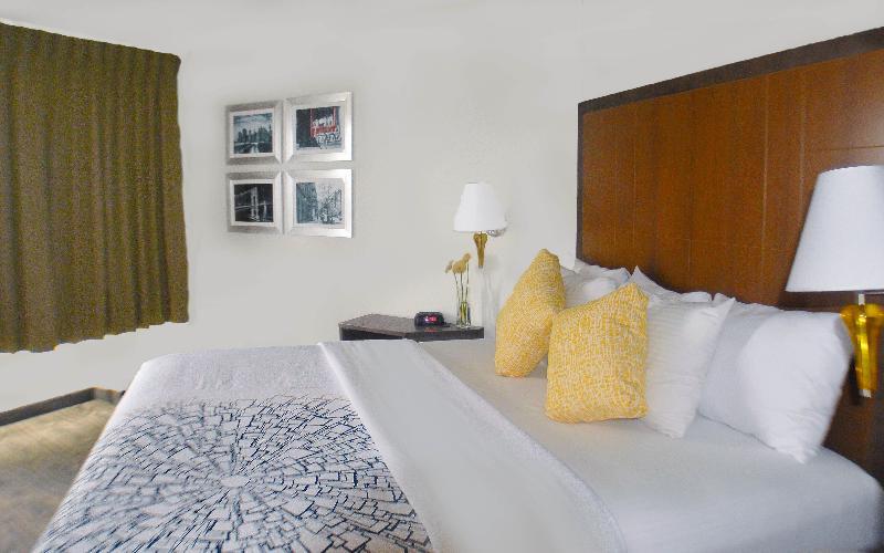 La Quinta By Wyndham Secaucus Meadowlands Hotel Екстериор снимка